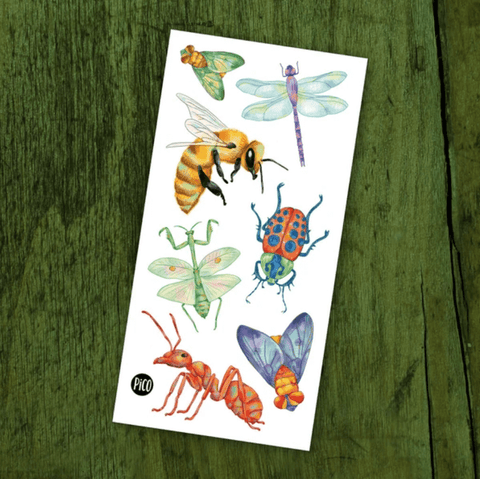 Tatouages insectes de Pico Tatoo avec abeille, libellule, mouche, fourmi et mante religieuse